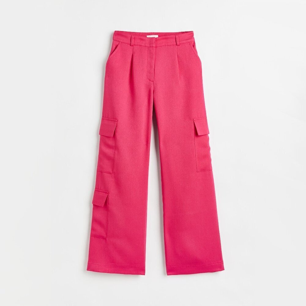 NWOT H&M bright pink wide leg cargo utility pants, US10